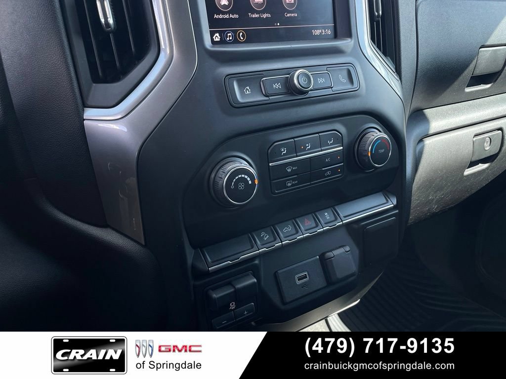 Used 2020 Chevrolet Silverado 1500 Custom Trail Boss w/ Custom Convenience Package AWD/4WD image 19