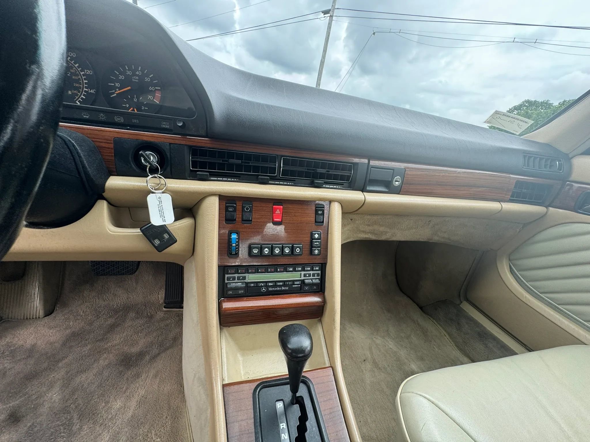Used 1991 Mercedes-Benz 300 SE image 17