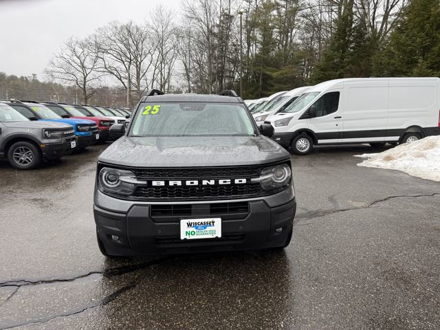 Used 2025 Ford Bronco Sport Outer Banks w/ Outer Banks Tech Package+ AWD/4WD image 8