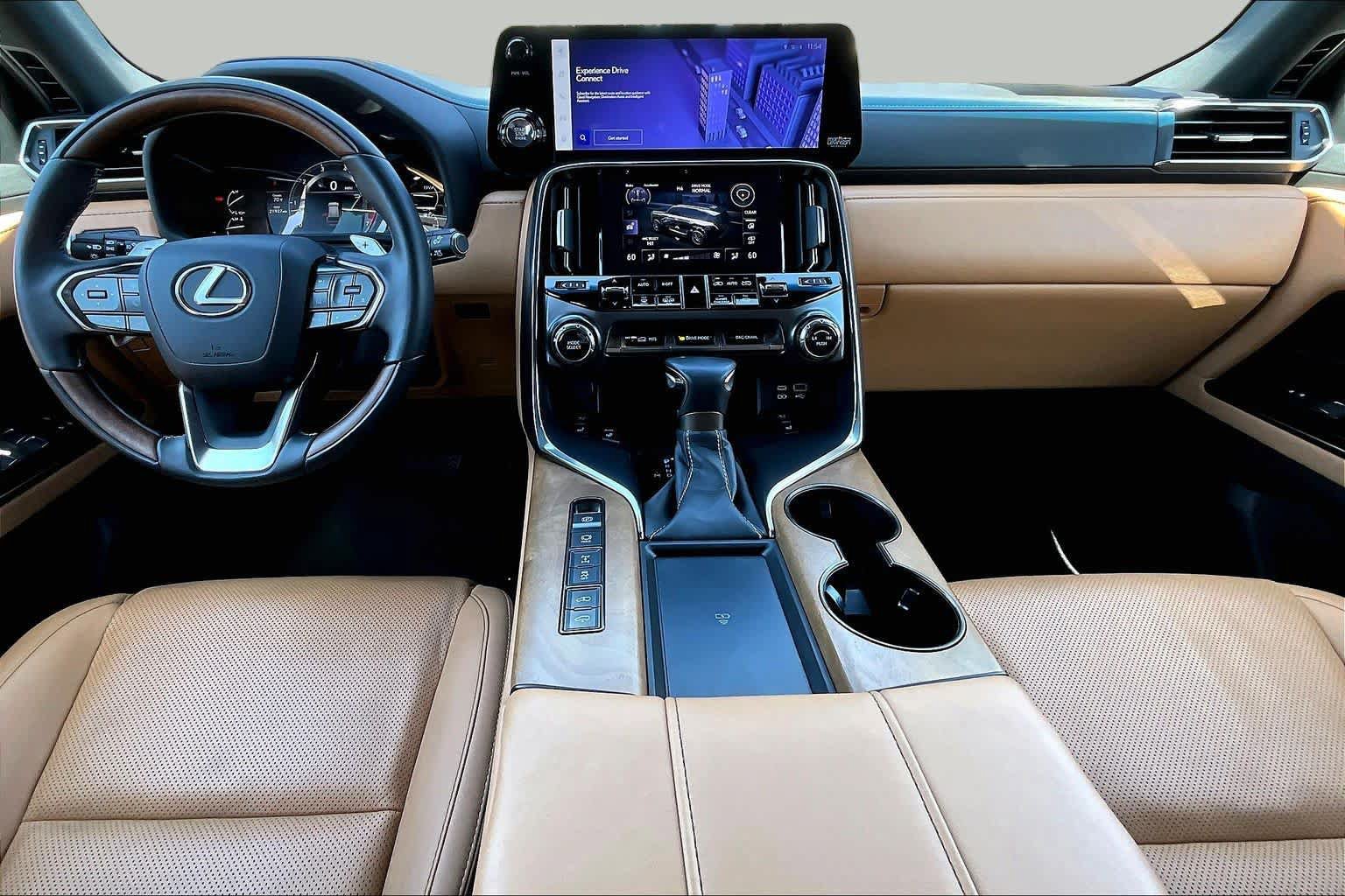 Certified 2024 Lexus LX 600 4WD w/ Luxury Package image 14