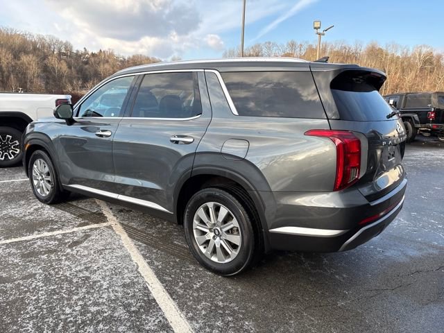 Used 2023 Hyundai Palisade SEL image 3