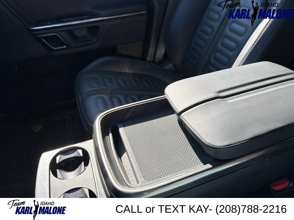 Used 2023 Rivian R1S Adventure AWD/4WD image 42