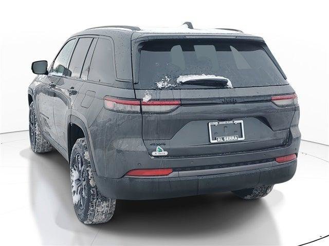 New 2026 Jeep Grand Cherokee Altitude AWD/4WD image 3