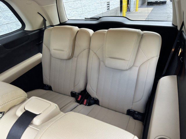 Used 2017 Mercedes-Benz GLS 450 4MATIC w/ Premium Package image 9