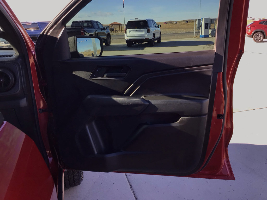 Used 2024 Chevrolet Colorado Trail Boss w/ Advanced Trailering Package image 22