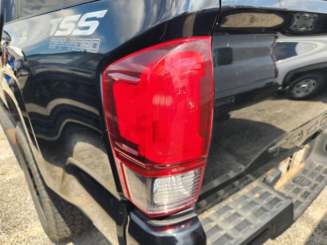 Used 2018 Toyota Tacoma SR w/ SR Convenience Package RWD image 7