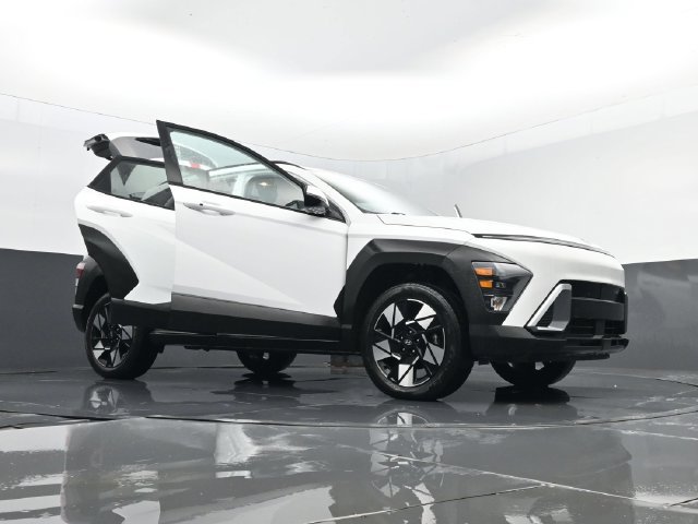 Used 2025 Hyundai Kona SEL AWD/4WD image 31