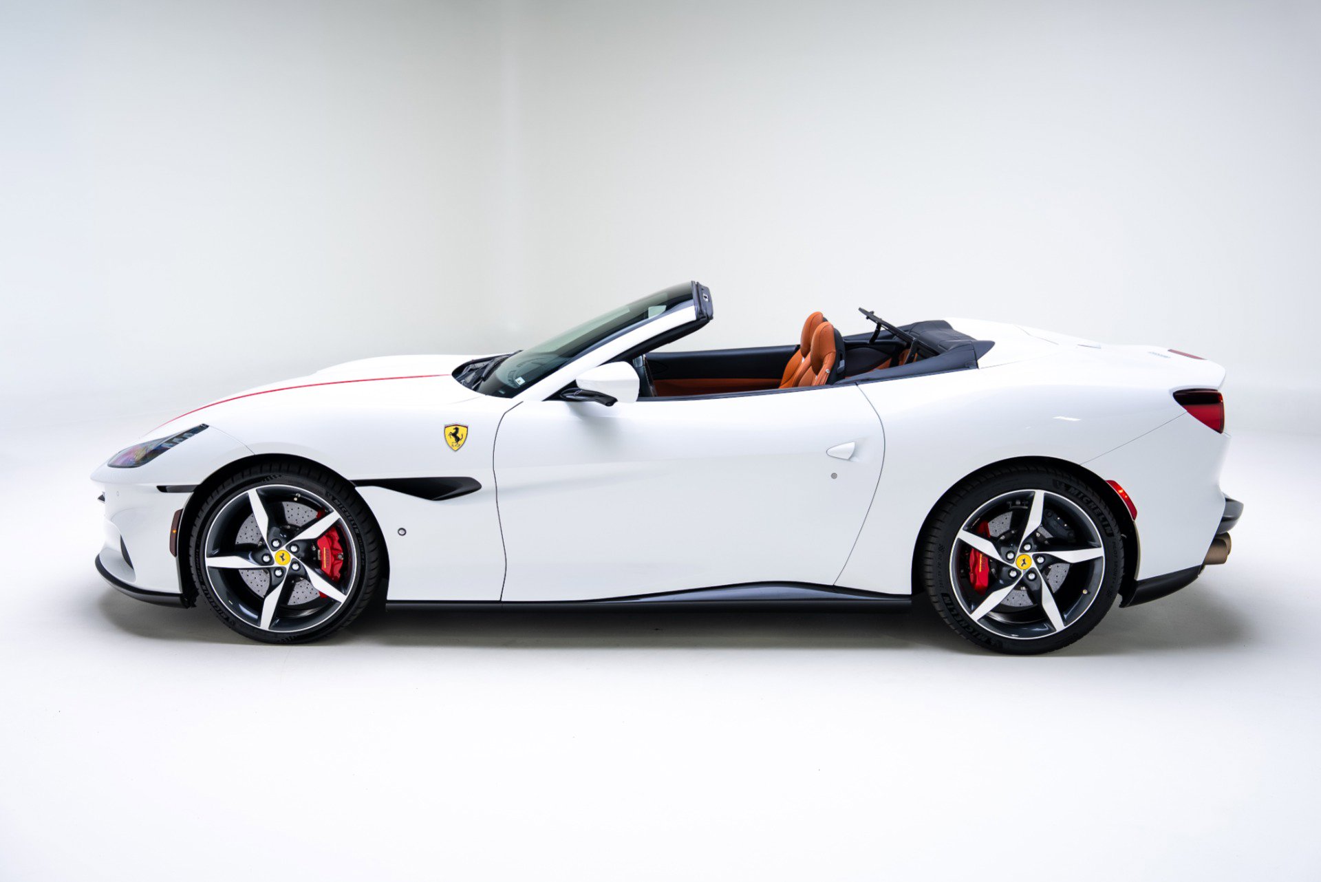 Used 2022 Ferrari Portofino M image 14