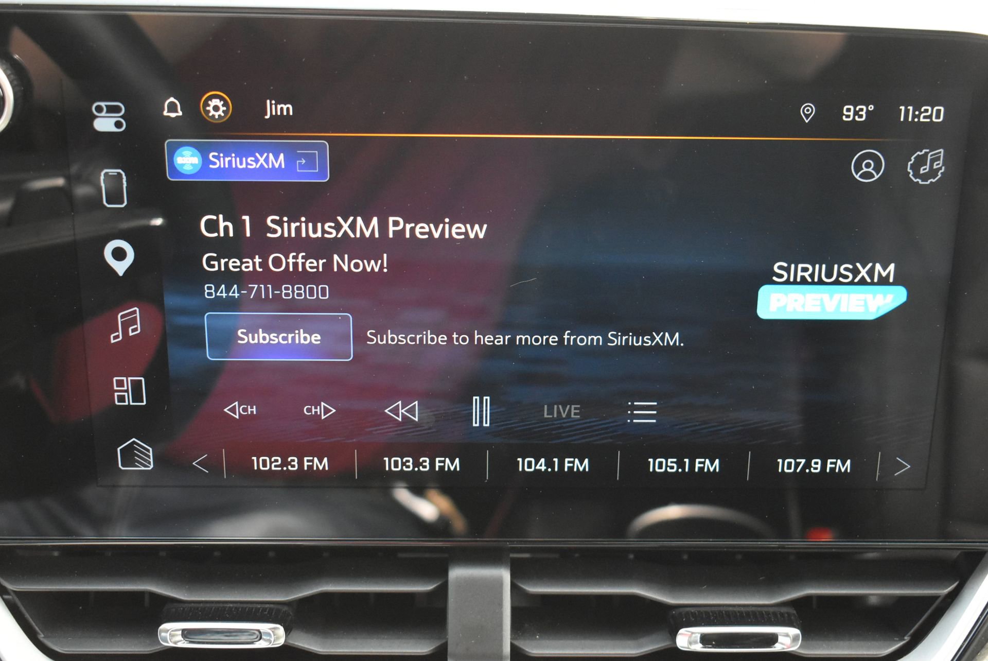 Used 2025 Chevrolet Equinox LT w/ Convenience Package II image 29