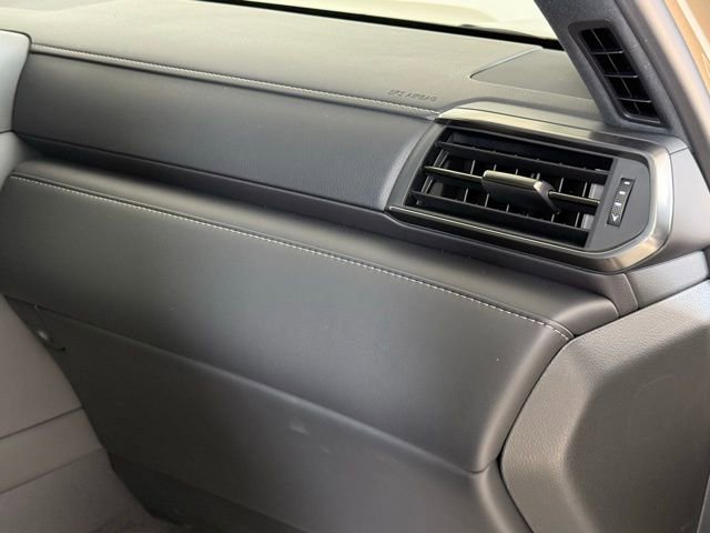 New 2025 Lexus LX 700h Overtrail image 32
