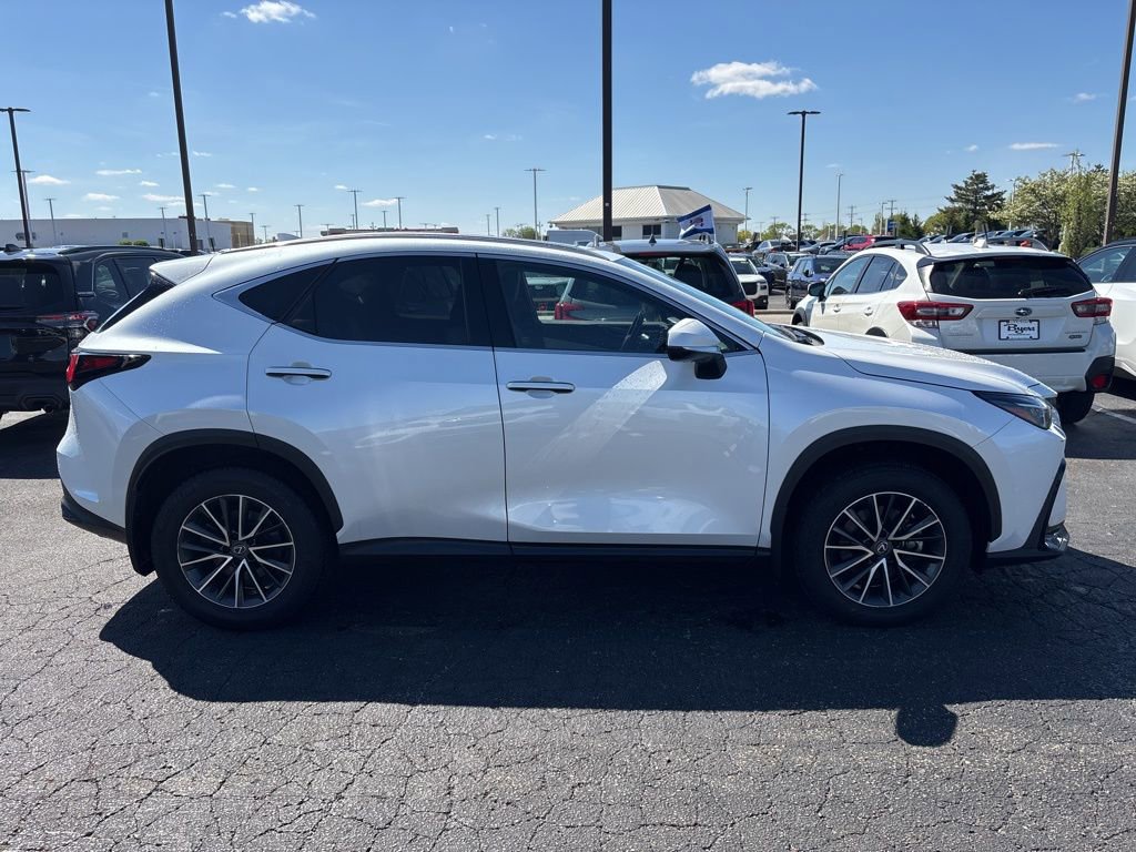 Used 2024 Lexus NX 350 AWD image 2