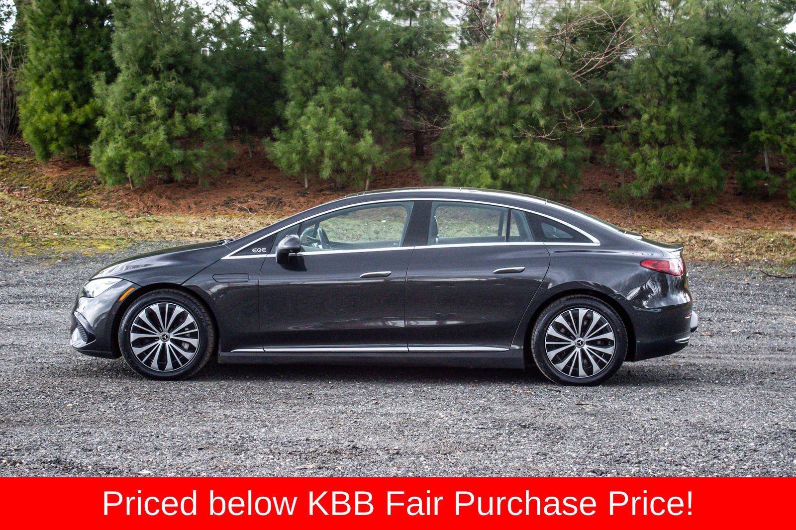 Used 2023 Mercedes-Benz EQE 350+ 4MATIC Sedan image 4