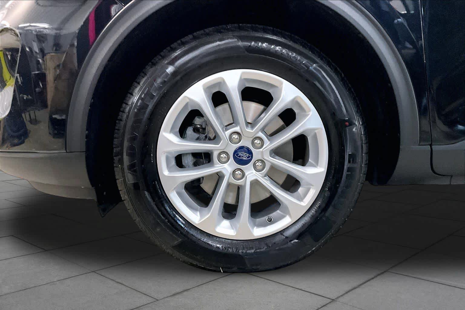 Used 2020 Ford Escape SE AWD/4WD image 11