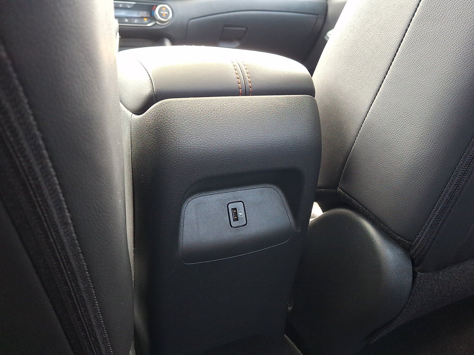 Certified 2025 Nissan Sentra SR w/ SR Premium Package FWD image 12