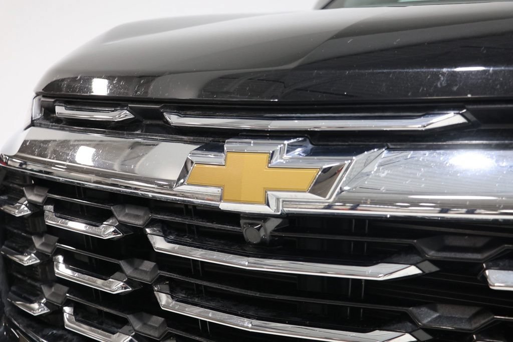 Used 2025 Chevrolet Equinox LT FWD image 10