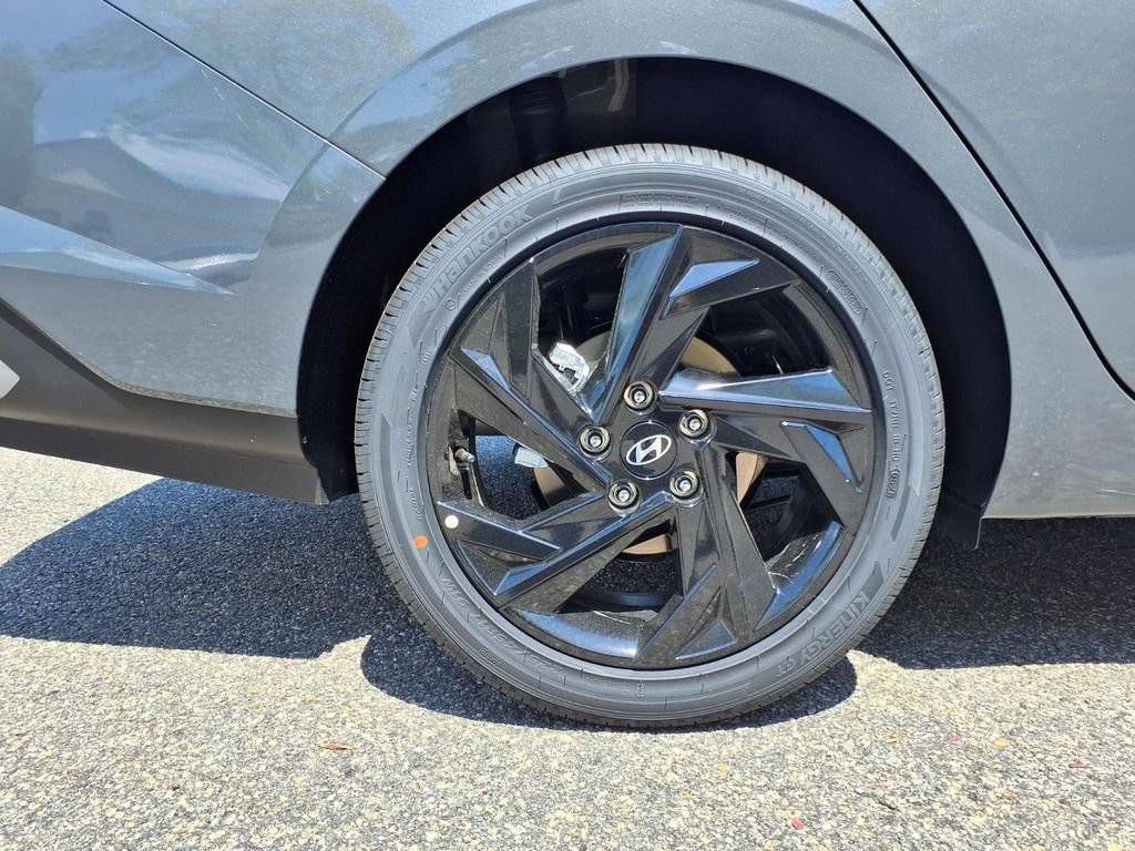 New 2026 Hyundai Elantra Sport FWD image 5