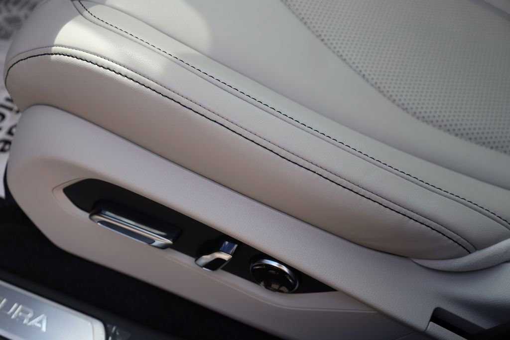 New 2025 Acura RDX SH-AWD w/Tech image 13