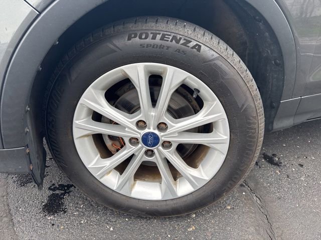 Used 2017 Ford Escape SE w/ Equipment Group 201A image 31