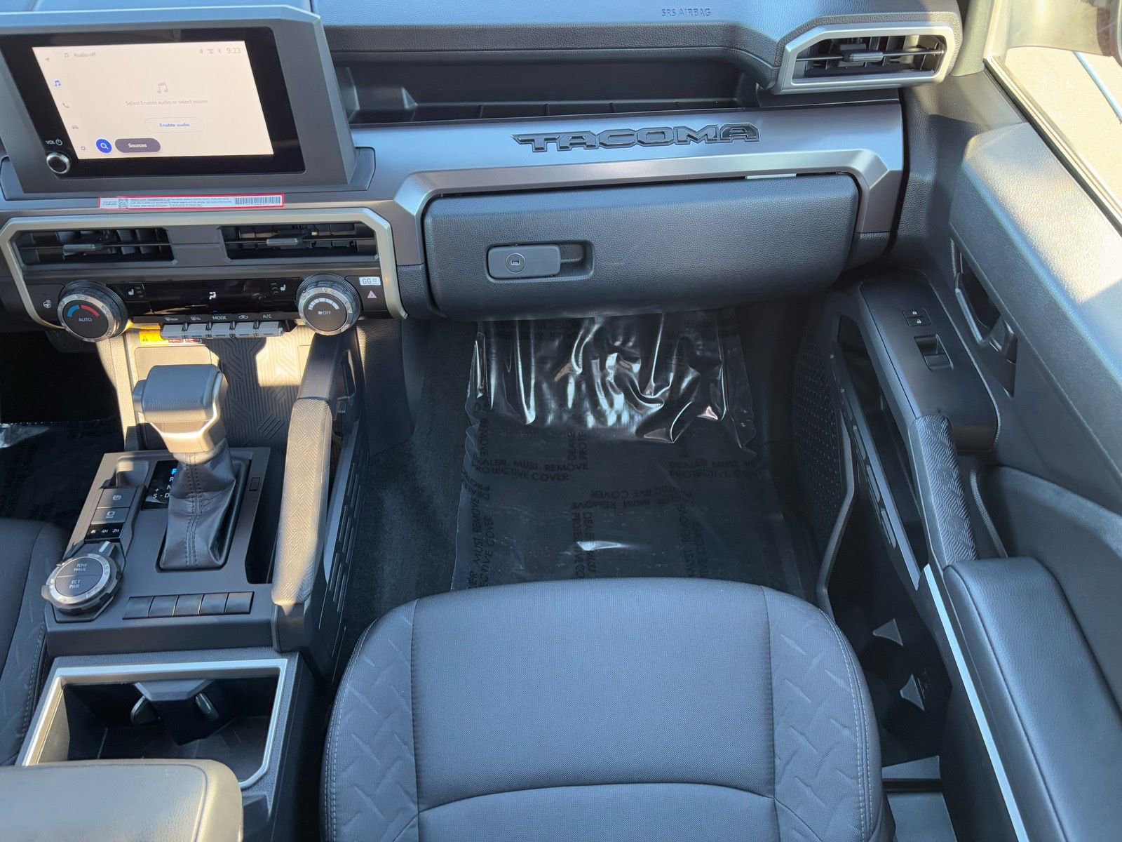 Certified 2025 Toyota Tacoma SR5 image 18