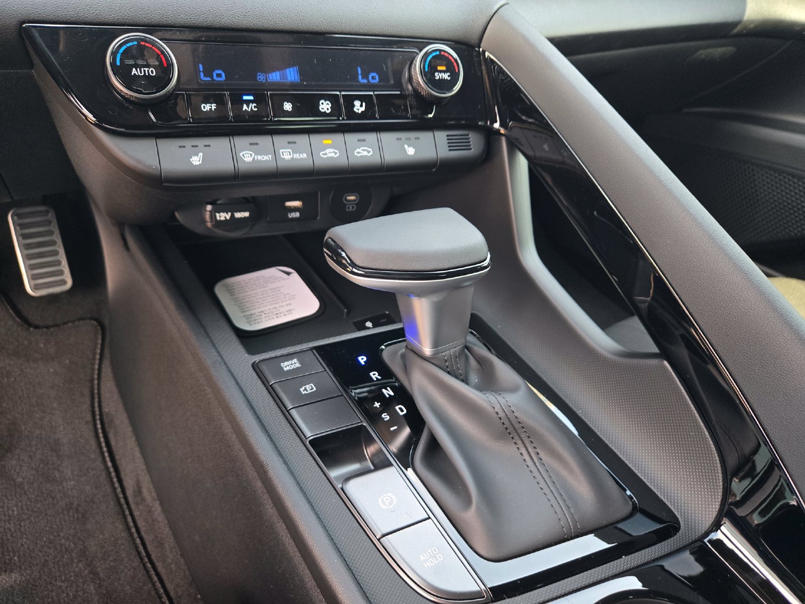 New 2026 Hyundai Elantra SEL Sport Premium FWD image 13