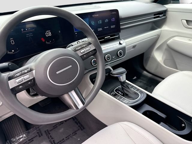 Certified 2024 Hyundai Kona SE image 9
