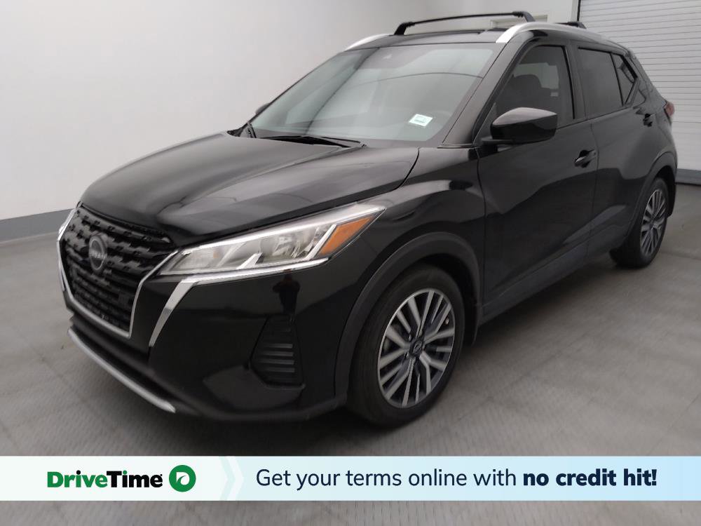 Used 2022 Nissan Kicks SV