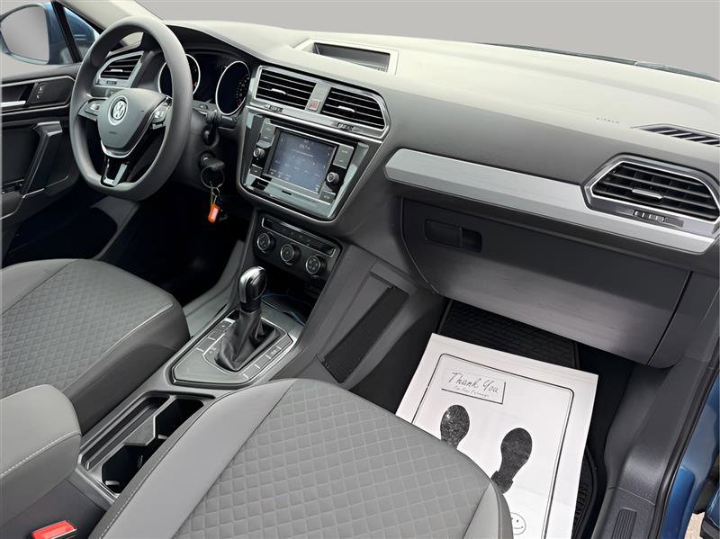 Used 2018 Volkswagen Tiguan S image 17