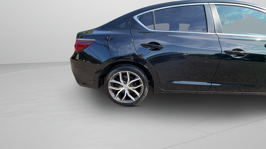 Used 2020 Acura ILX w/ Premium Package FWD image 32