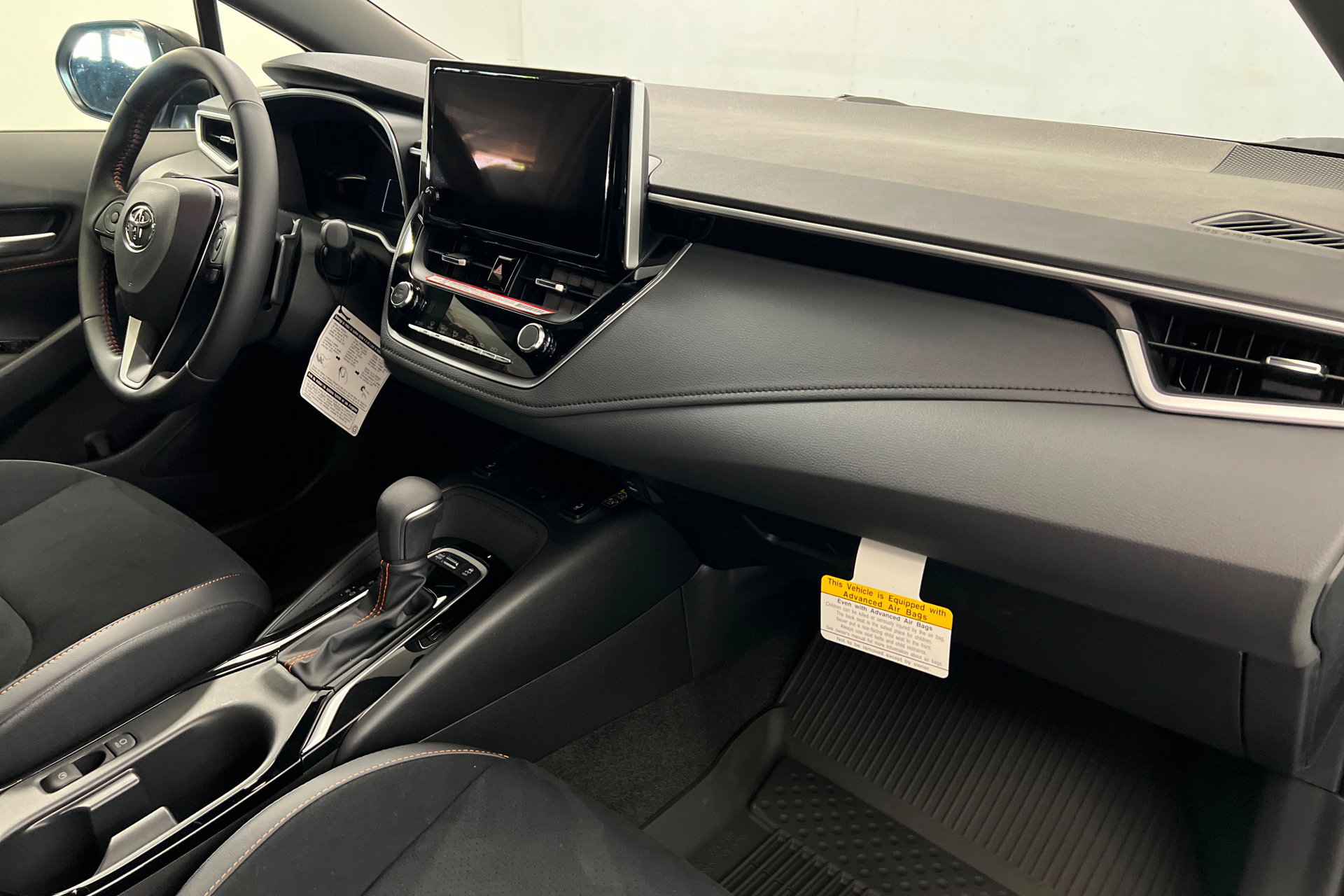 New 2026 Toyota Corolla SE FWD image 24