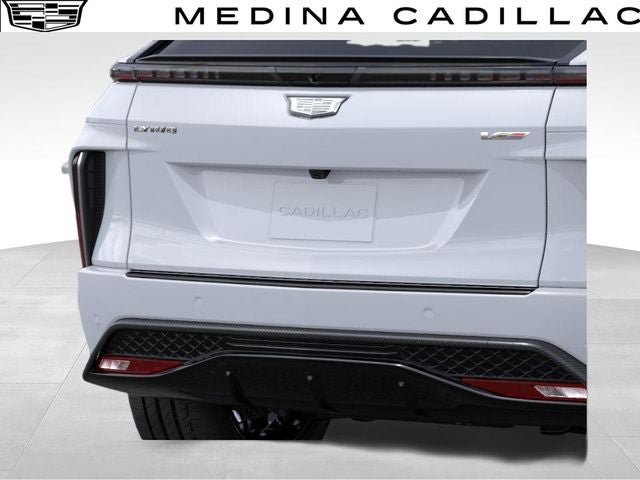 New 2026 Cadillac Lyriq V w/ Exterior Carbon Fiber Package AWD/4WD image 15