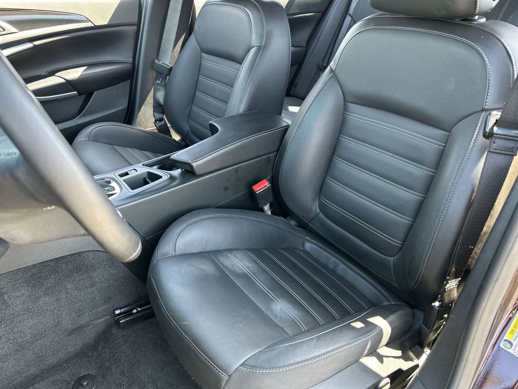 Used 2017 Buick Regal GS w/ Driver Confidence Package #2 image 20