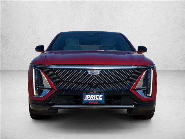 Used 2024 Cadillac Lyriq Luxury w/ LPO, Floor Liner Package image 2
