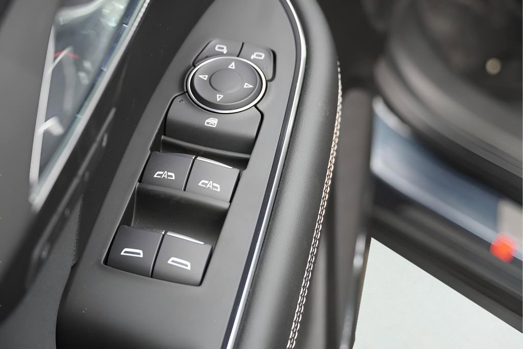 New 2026 Buick Envision Sport Touring image 21