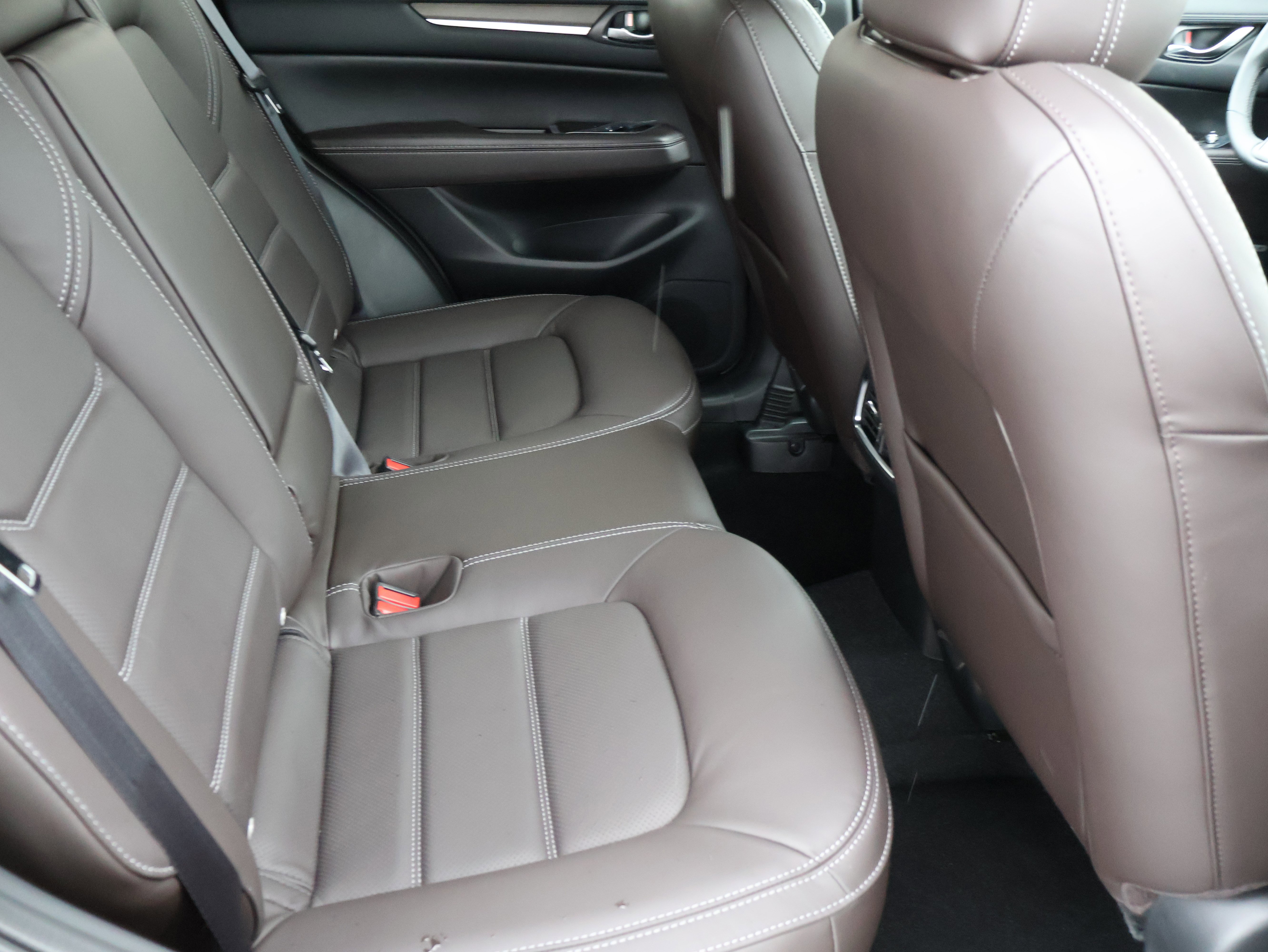 New 2025 MAZDA CX-5 Signature image 14