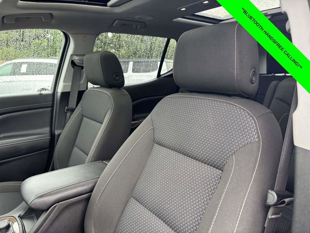 Used 2023 GMC Acadia SLE w/ Infotainment Package AWD/4WD image 6