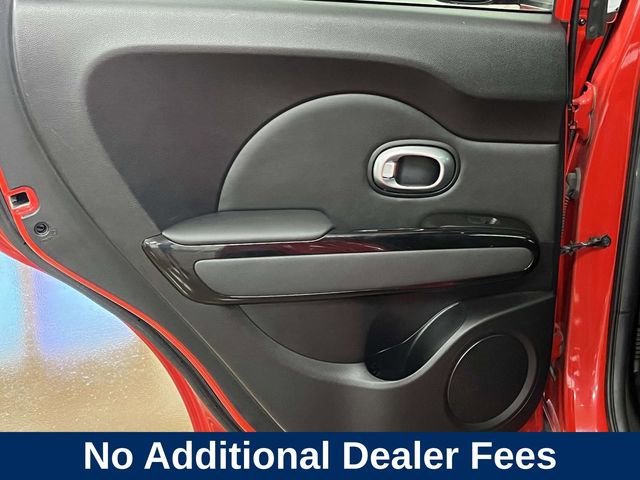 Used 2015 Kia Soul ! w/ Sun & Sound Package FWD image 18