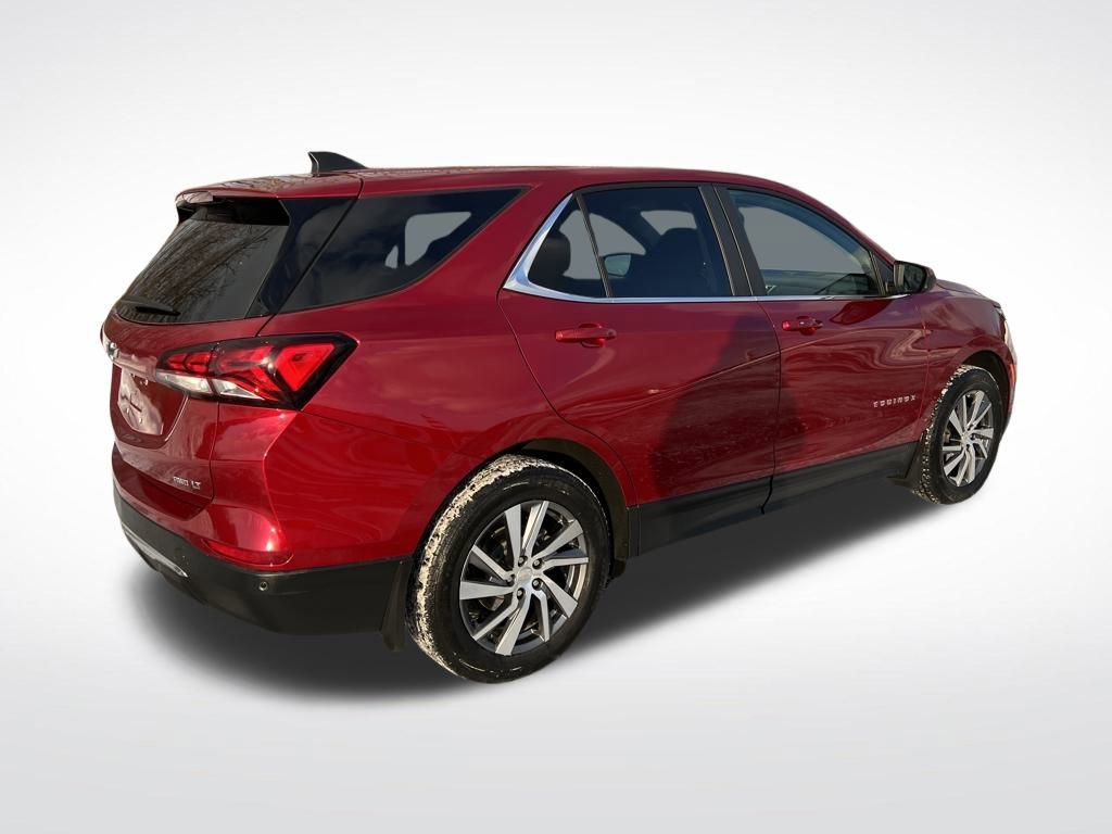 Used 2024 Chevrolet Equinox LT w/ LPO, Floor Liner Package image 5