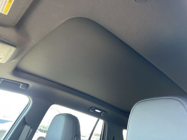 New 2026 Chevrolet Equinox LT w/ Convenience Package II image 22