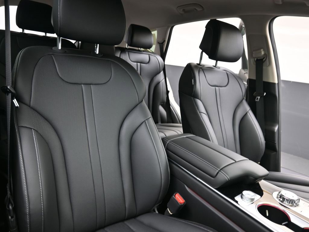 New 2025 Genesis GV80 2.5T image 13