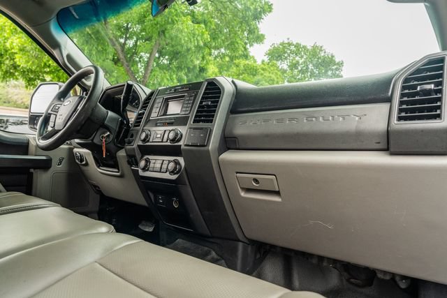 Used 2019 Ford F350 XL w/ Power Equipment Group RWD image 42