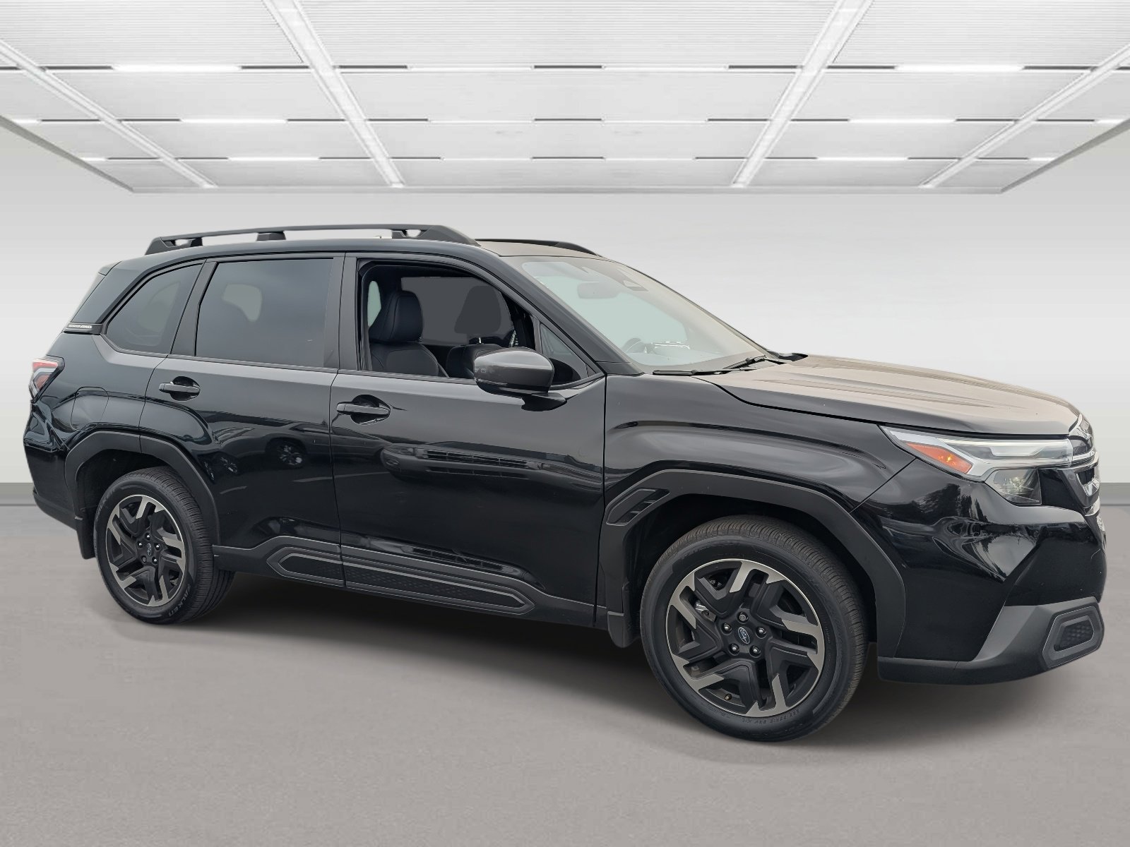 Certified 2025 Subaru Forester Limited image 7