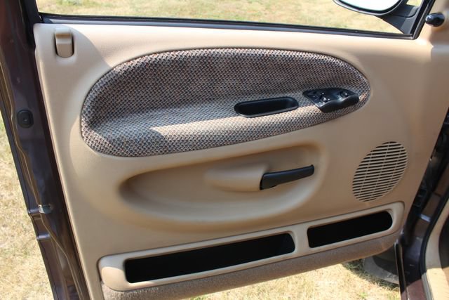 Used 1998 Dodge Ram 2500 Truck 4x4 Quad Cab image 24