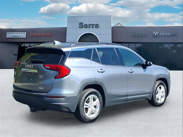 Used 2020 GMC Terrain SLE w/ Driver Convenience Package image 6