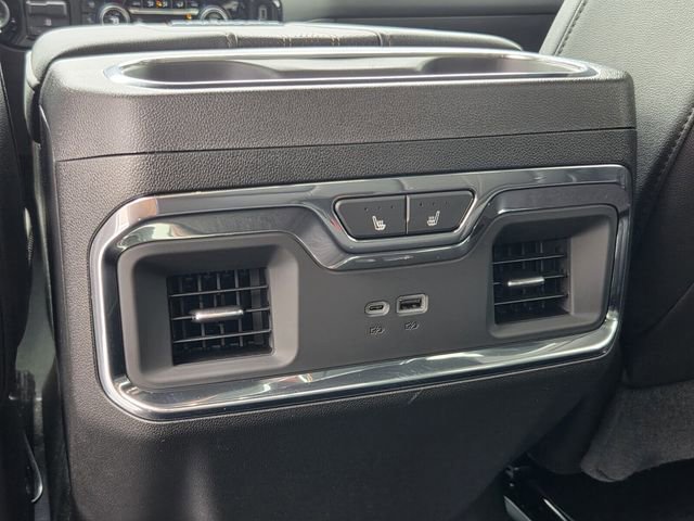 Used 2024 Chevrolet Silverado 2500 High Country w/ High Country Premium Package image 16