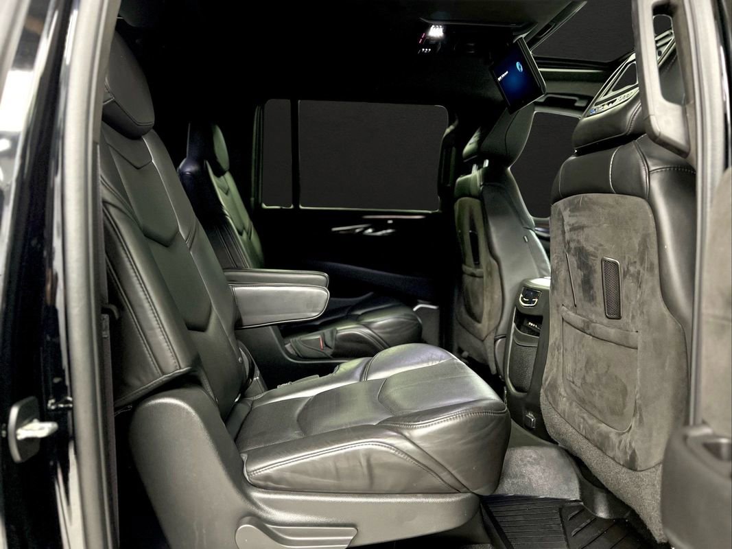 Used 2015 Cadillac Escalade ESV Platinum image 21