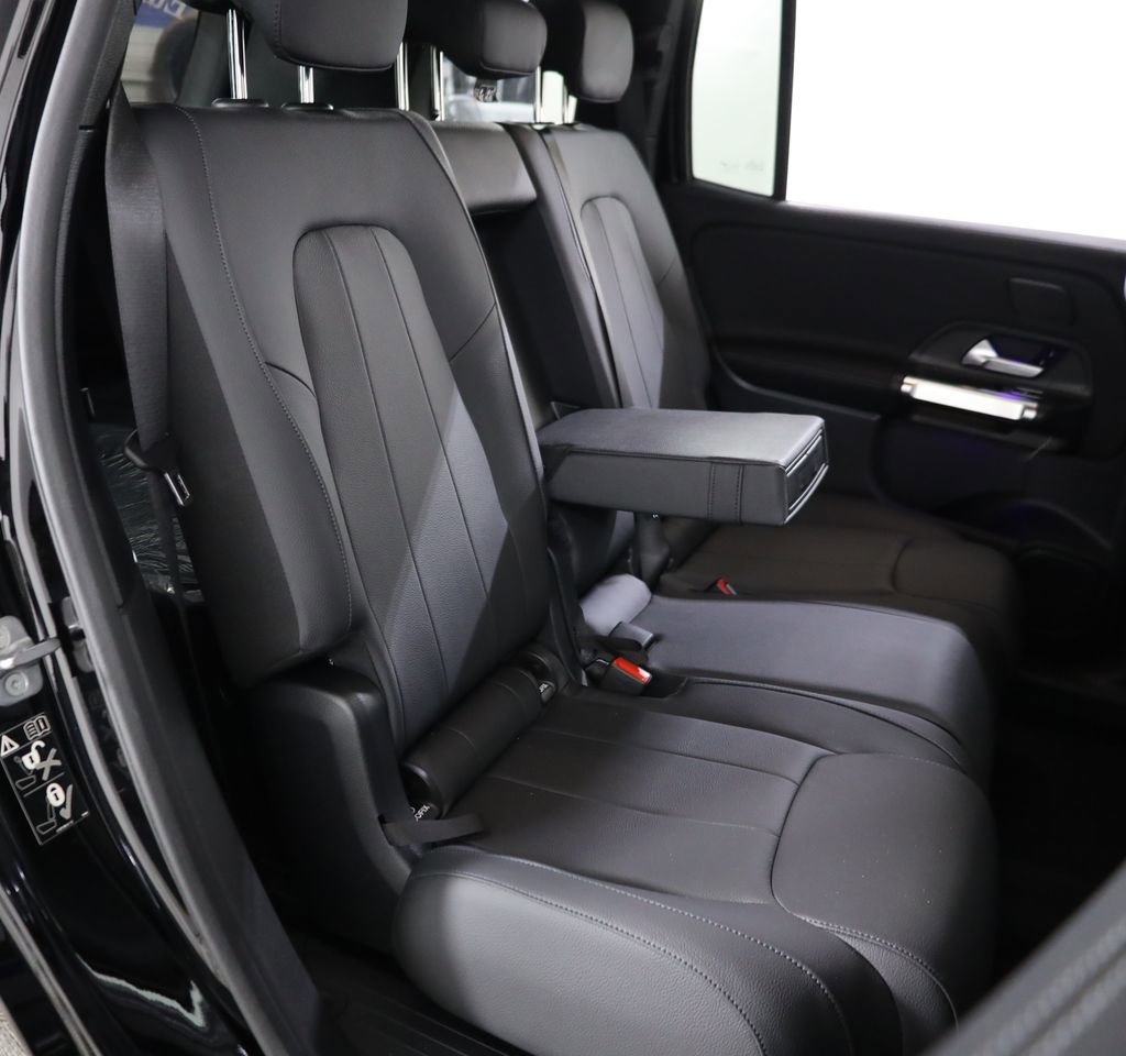 Certified 2025 Mercedes-Benz GLB 250 4MATIC image 56