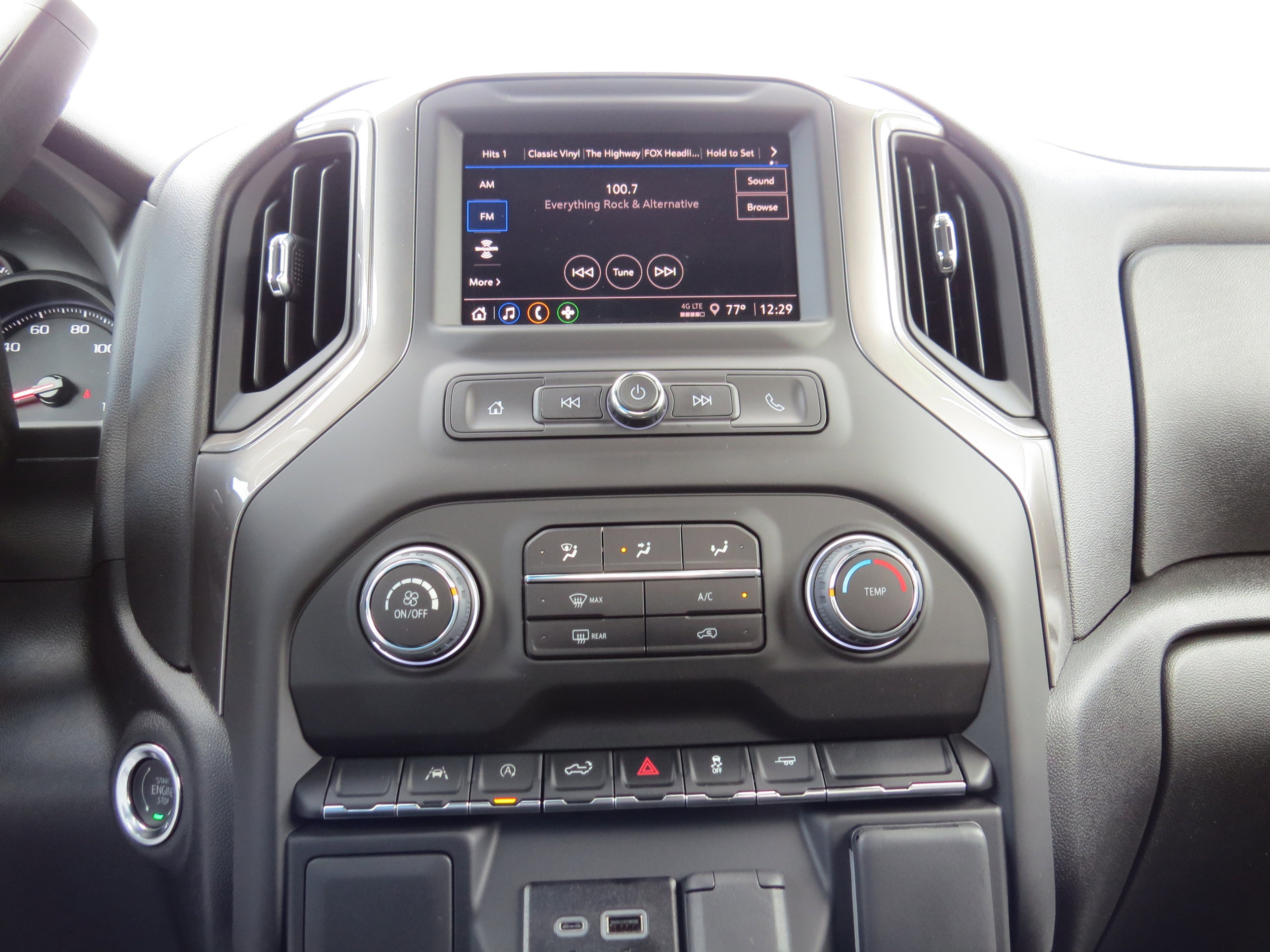 New 2026 Chevrolet Silverado 1500 Custom image 25