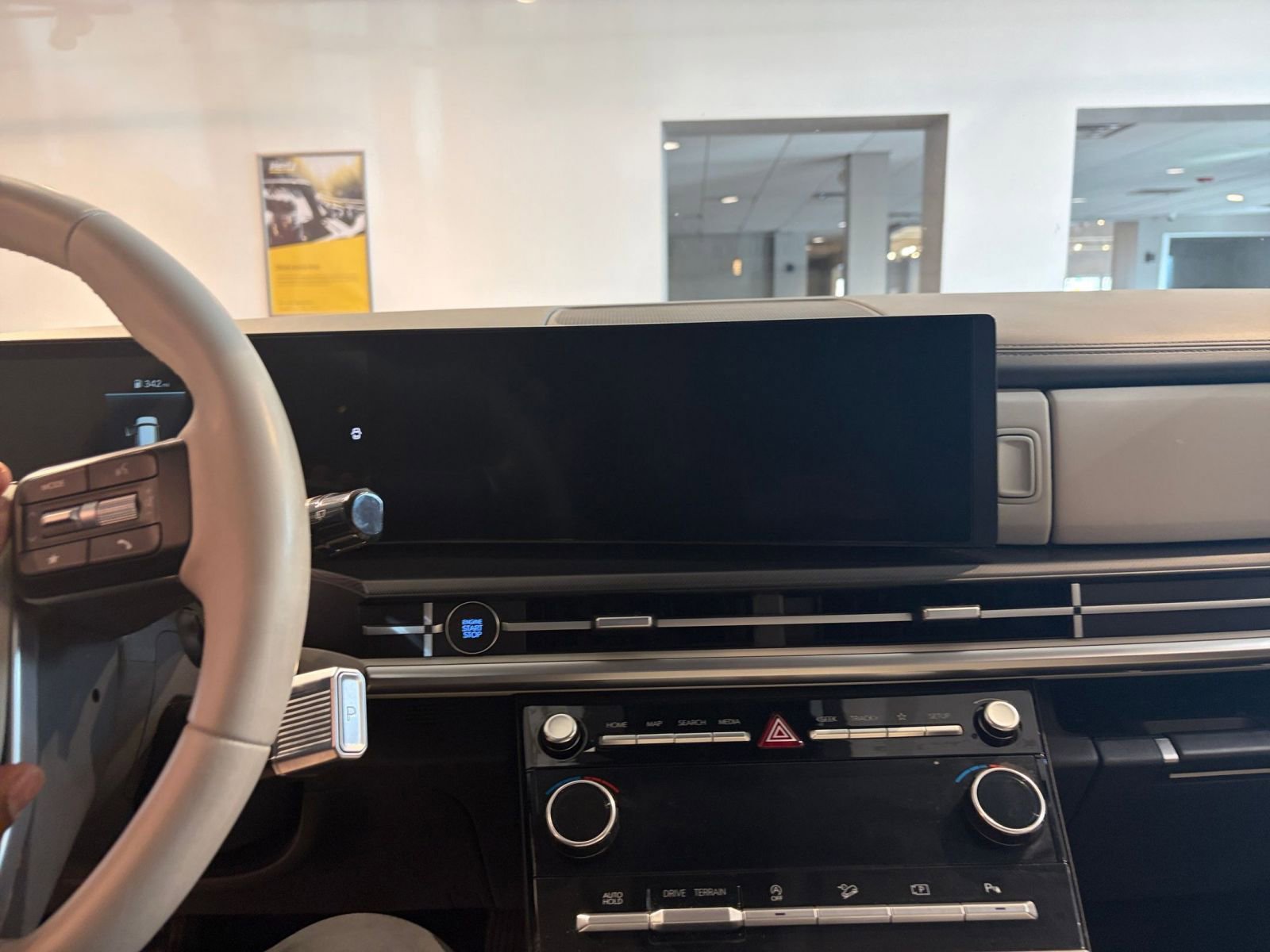 Used 2025 Hyundai Santa Fe SEL image 18