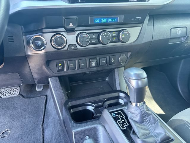 Certified 2021 Toyota Tacoma TRD Sport w/ Technology Package AWD/4WD image 12