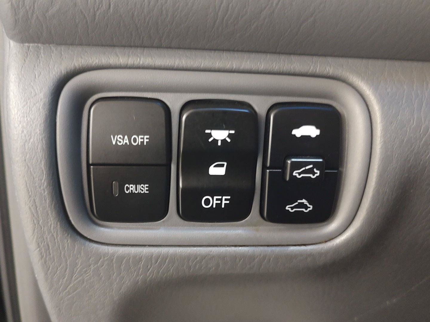Used 2005 Honda Pilot EX-L image 16